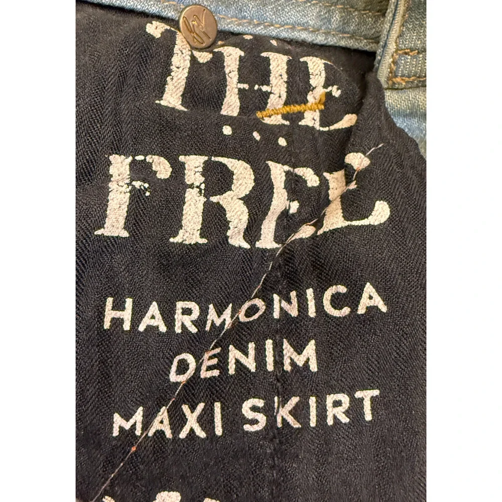NEW FREE PEOPLE WE THE FREE NEW MOON HARMONICA COATED DENIM MAXI SKIRT SZ 26